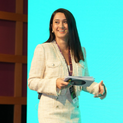 Yagmur Simsek 
