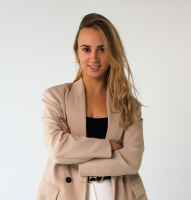 Анастасія Красюкова